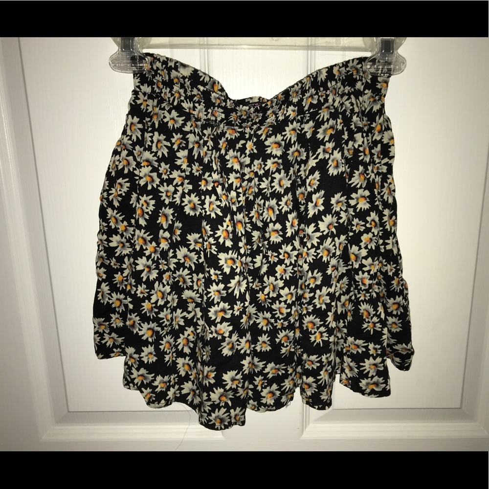 Brandy Melville Floral Skirt ✨